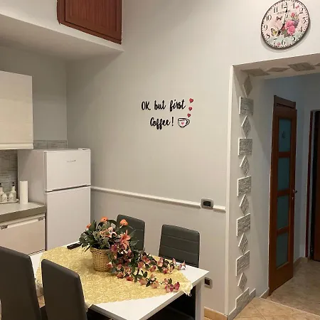 Casa Xenia Apartment *